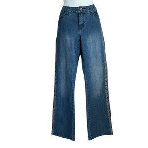 ROZ & ALI Women's Blue Jeans, Embroidered, Wide Leg, fancy silver hardware. 10